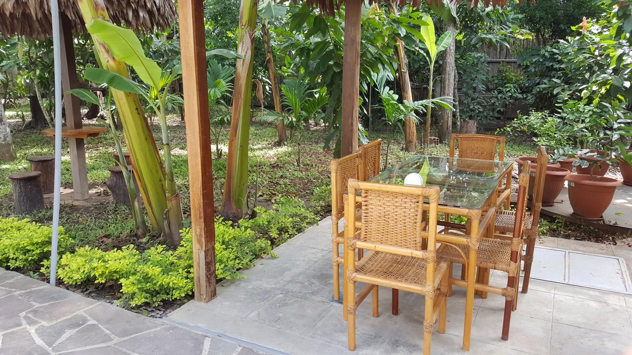 La Floresta Tarapoto Hostal מראה חיצוני תמונה